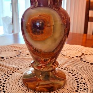 GORGEOUS VINTAGE COLECTIBAL ONYX STONE VASE